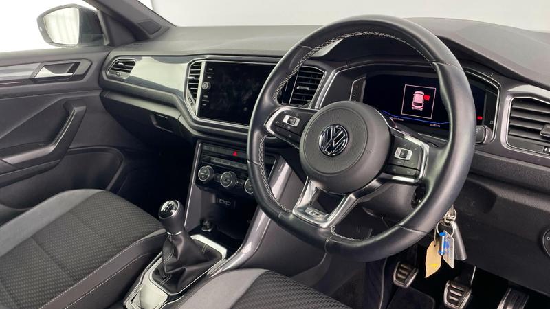 Used Volkswagen T-Roc 2020 for sale - 76519735: Photo 6