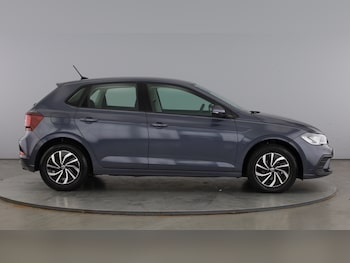 Used Volkswagen Polo 2024 for sale - 78026288: Photo
