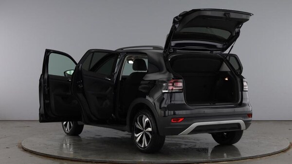 Used Volkswagen T-Cross 2023 for sale - 76028249: Photo 11