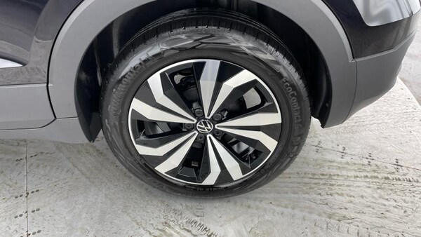 Used Volkswagen T-Cross 2023 for sale - 76028249: Photo 31