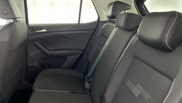 Used Volkswagen T-Cross 2023 for sale - 76028249: Photo 32