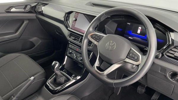 Used Volkswagen T-Cross 2023 for sale - 76028249: Photo 6