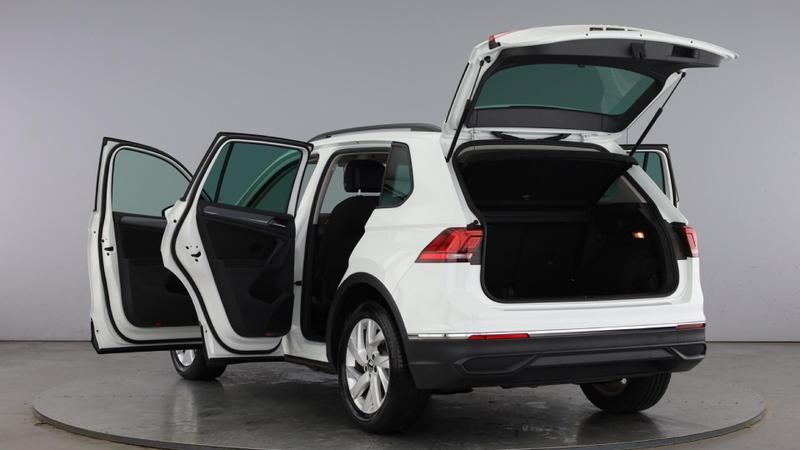 Used Volkswagen Tiguan 2020 for sale - 76862356: Photo 11