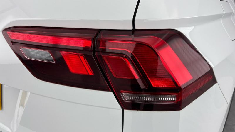 Used Volkswagen Tiguan 2020 for sale - 76862356: Photo 27