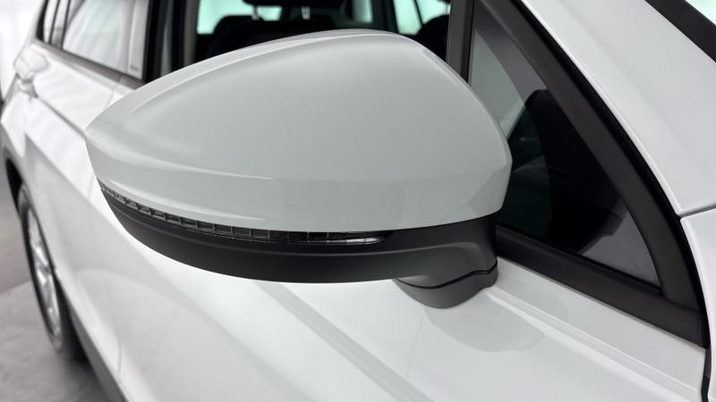 Used Volkswagen Tiguan 2020 for sale - 76862356: Photo 38