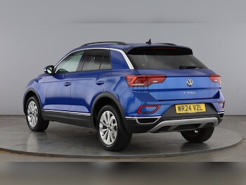 Used Volkswagen T-Roc 2024 for sale - 78091219: Photo