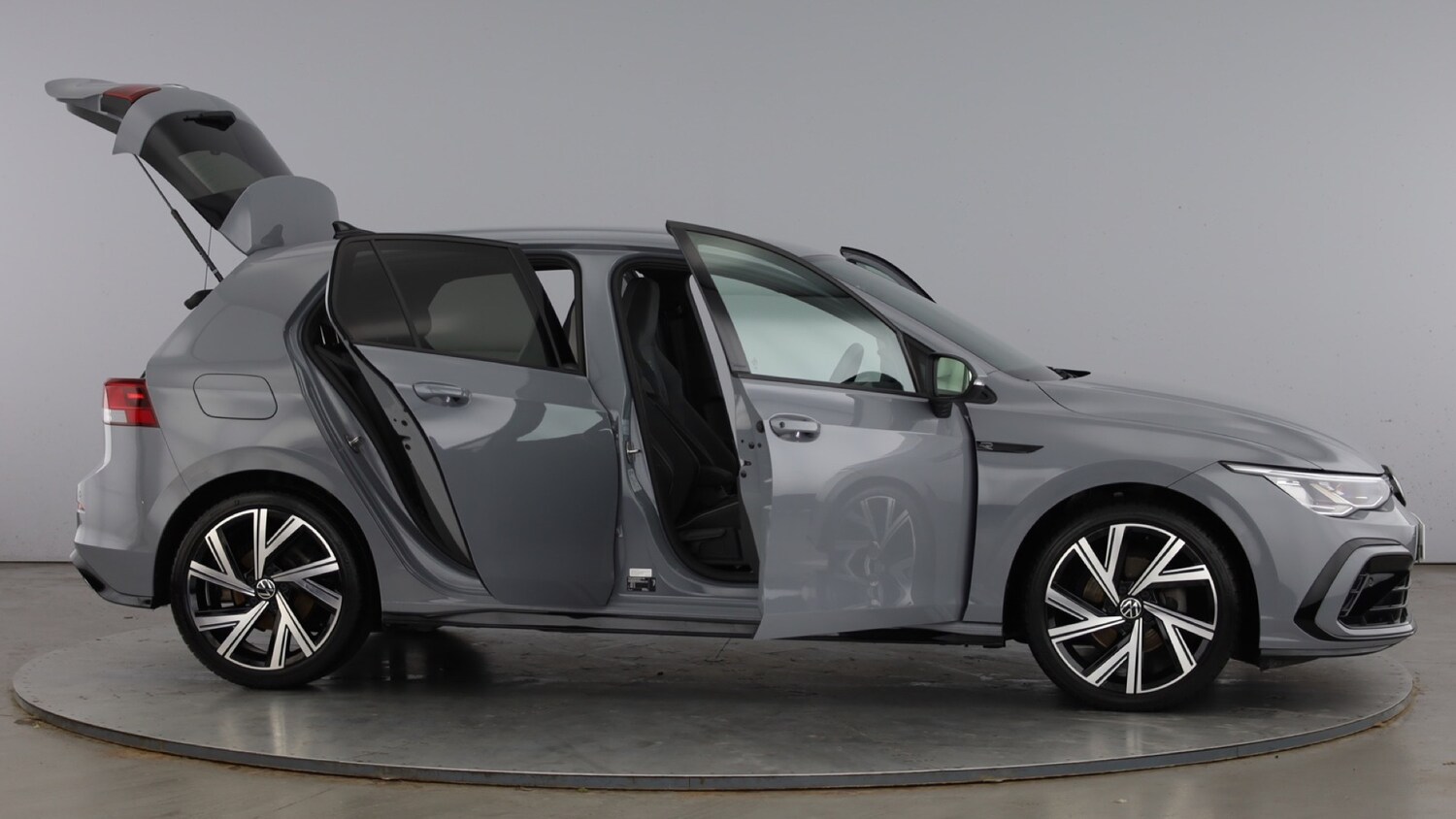 Used Volkswagen Golf 2024 for sale - 78210379: Photo 11