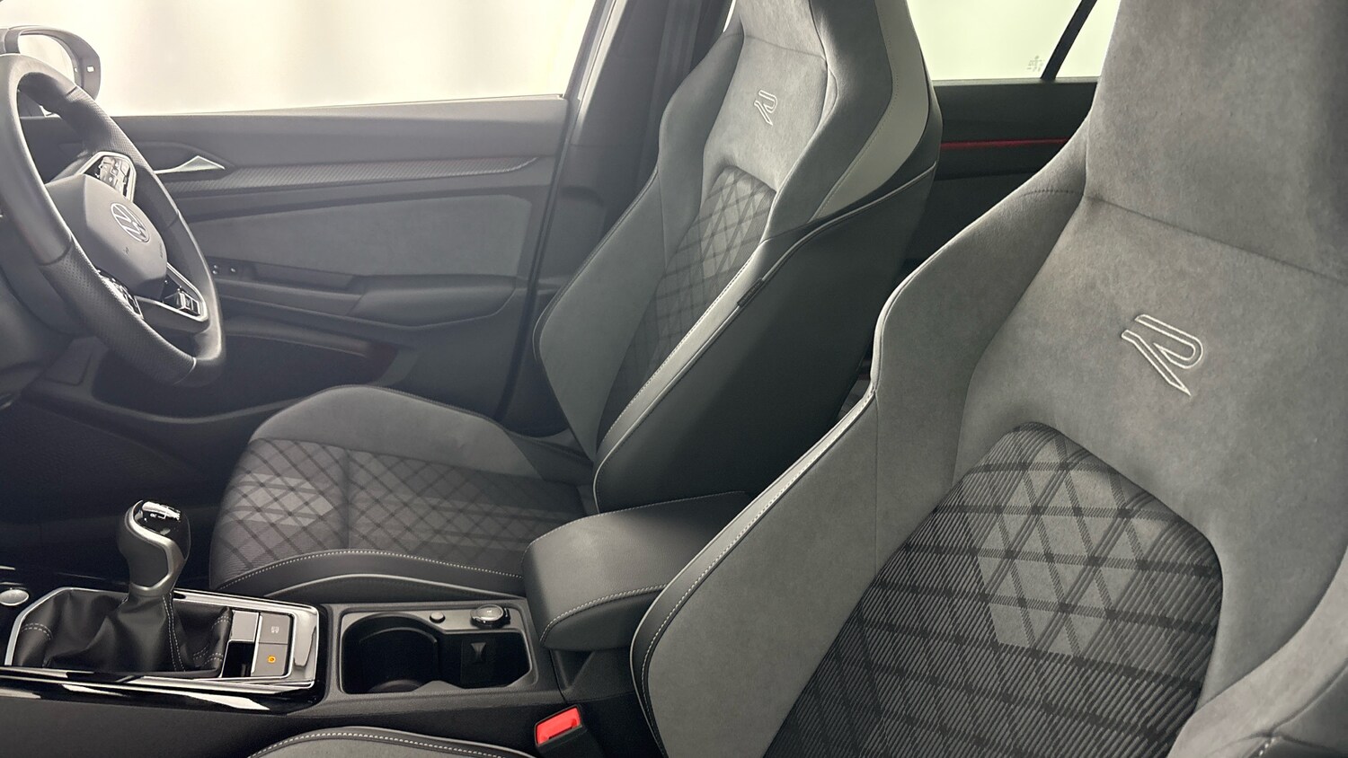 Used Volkswagen Golf 2024 for sale - 78210379: Photo 33