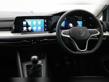 Used Volkswagen Golf 2024 for sale - 76590140: Photo