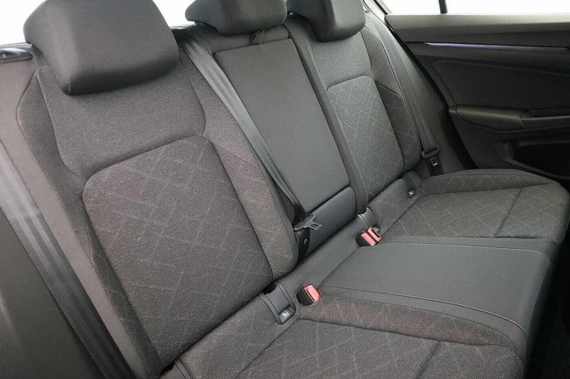 Used Volkswagen Golf 2024 for sale - 76590140: Photo 9