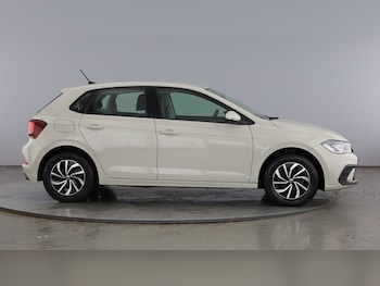 Used Volkswagen Polo 2023 for sale - 78680924: Photo
