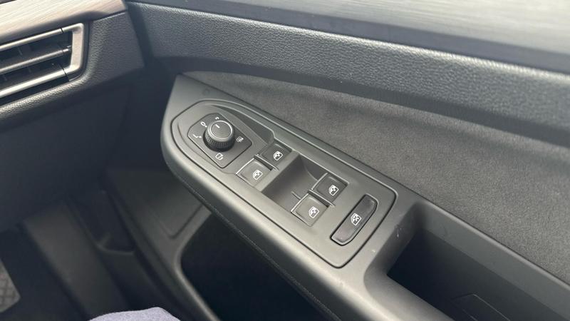 Used Volkswagen Golf 2024 for sale - 75947021: Photo 19