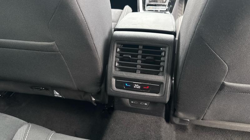 Used Volkswagen Golf 2024 for sale - 75947021: Photo 24