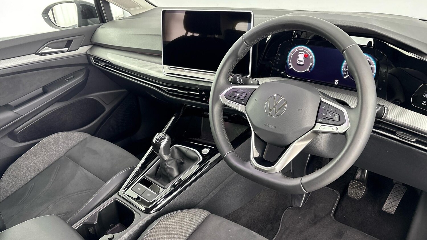 Used Volkswagen Golf 2025 for sale - 77602615: Photo 6