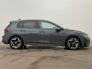 Used Volkswagen Golf 2025 for sale - 79855294: Photo