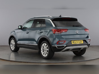 Used Volkswagen T-Roc 2023 for sale - 79111792: Photo