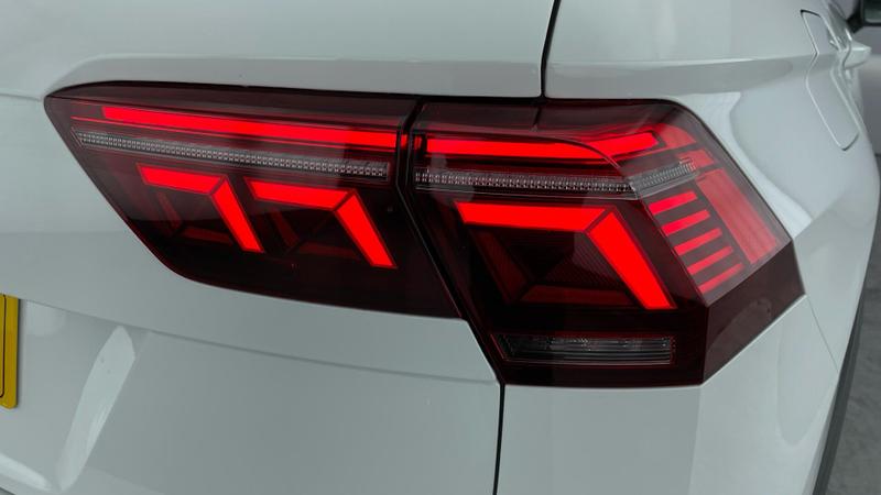 Used Volkswagen Tiguan 2022 for sale - 76231052: Photo 36