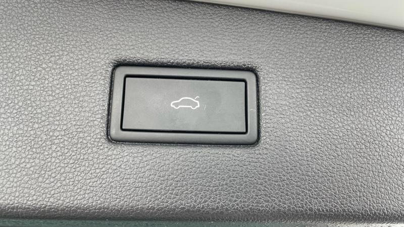 Used Volkswagen Tiguan 2022 for sale - 76231052: Photo 39