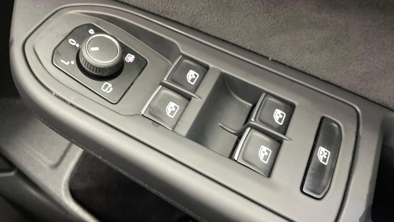 Used Volkswagen Golf 2024 for sale - 75945195: Photo 19