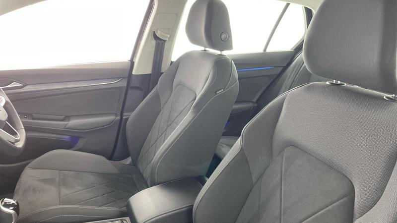 Used Volkswagen Golf 2024 for sale - 75945195: Photo 36