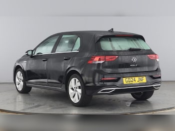 Used Volkswagen Golf 2024 for sale - 75945195: Photo
