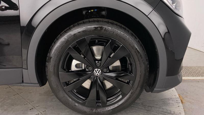 Used Volkswagen ID.4 2025 for sale - 76791423: Photo 5