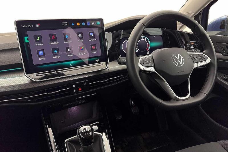 Used Volkswagen Golf 2025 for sale - 77393826: Photo 2