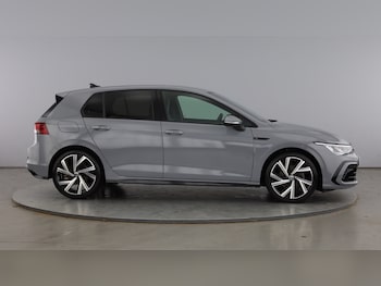 Used Volkswagen Golf 2024 for sale - 77938318: Photo