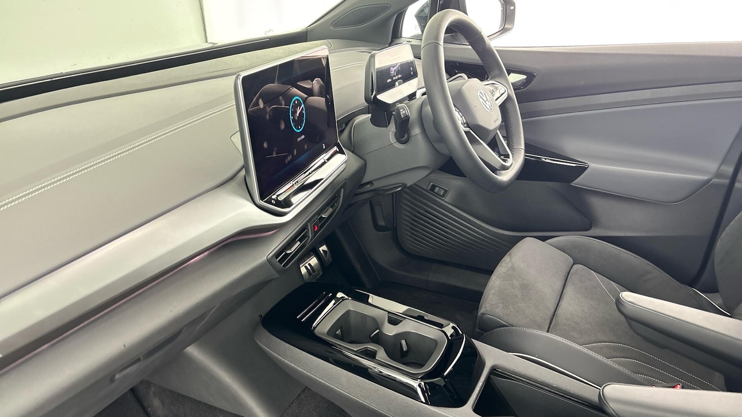 Used Volkswagen ID.4 2025 for sale - 77515707: Photo 2