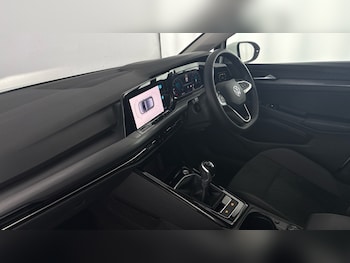 Used Volkswagen Golf 2023 for sale - 78091240: Photo