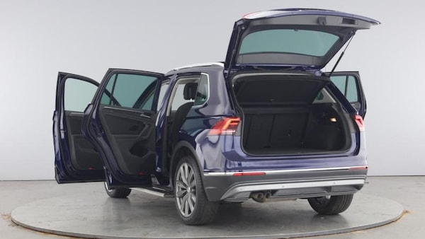 Used Volkswagen Tiguan 2019 for sale - 76196490: Photo 11