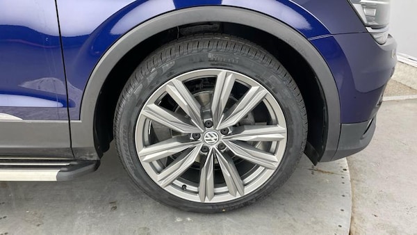 Used Volkswagen Tiguan 2019 for sale - 76196490: Photo 5