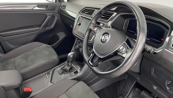 Used Volkswagen Tiguan 2019 for sale - 76196490: Photo 6