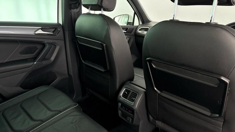Used Volkswagen Tiguan 2016 for sale - 76766988: Photo 33