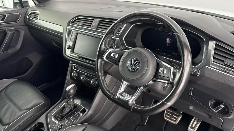 Used Volkswagen Tiguan 2016 for sale - 76766988: Photo 6