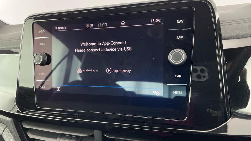 Used Volkswagen T-Roc 2023 for sale - 76541433: Photo 22