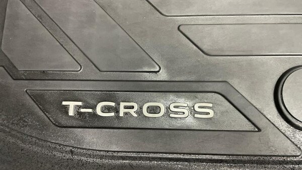 Used Volkswagen T-Cross 2023 for sale - 75371657: Photo 29