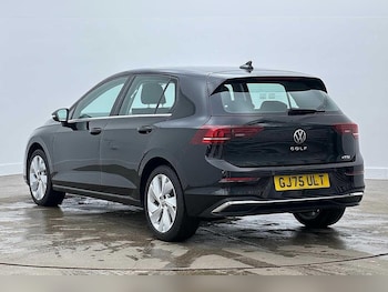 Used Volkswagen Golf 2025 for sale - 78817531: Photo