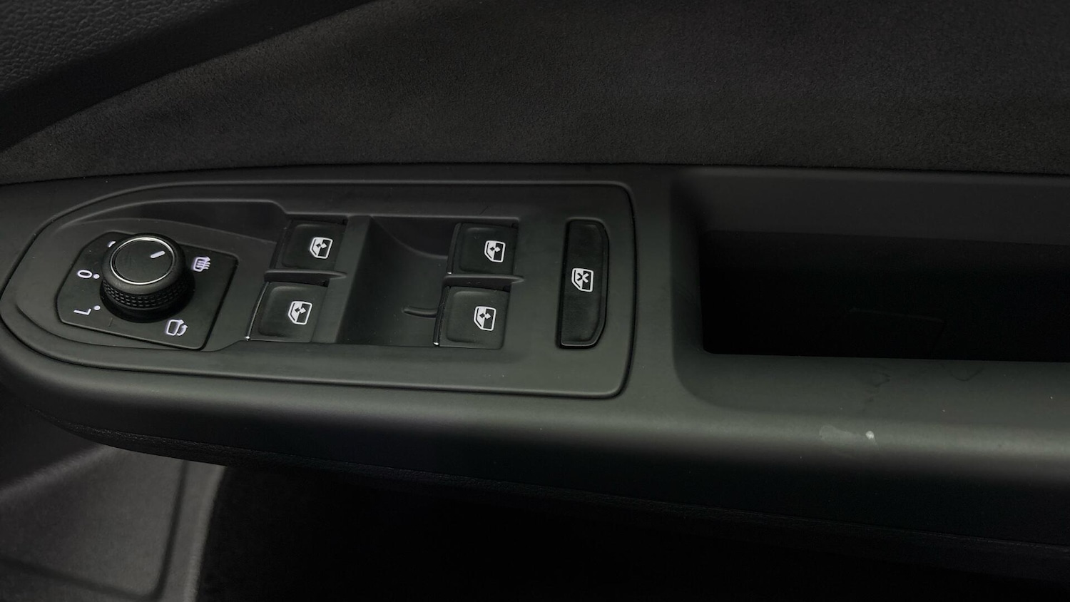 Used Volkswagen Golf 2025 for sale - 77877680: Photo 22