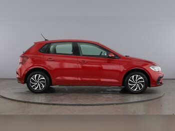 Used Volkswagen Polo 2022 for sale - 77750117: Photo