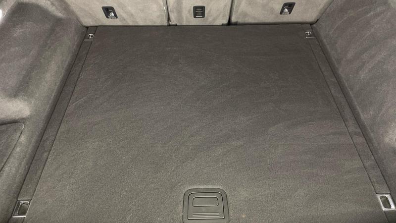 Used Volkswagen Touareg 2023 for sale - 75945228: Photo 33