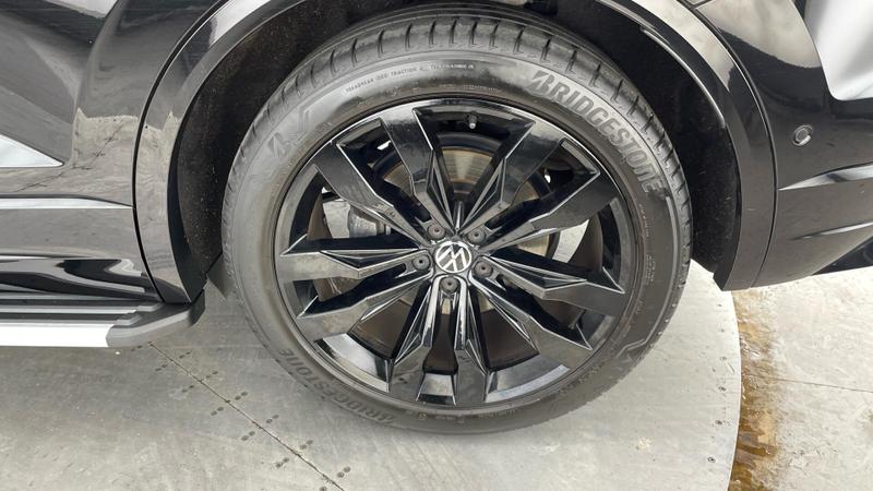 Used Volkswagen Touareg 2023 for sale - 75945228: Photo 39