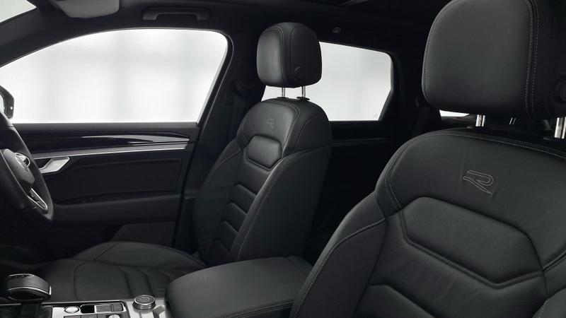 Used Volkswagen Touareg 2023 for sale - 75945228: Photo 41