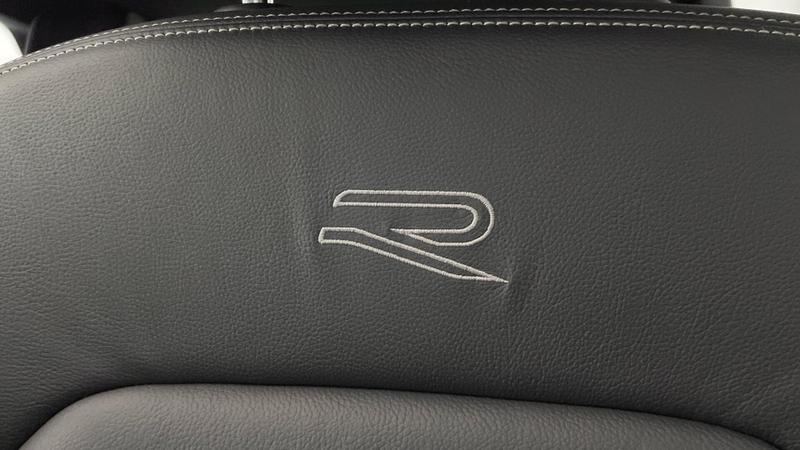 Used Volkswagen Touareg 2023 for sale - 75945228: Photo 42