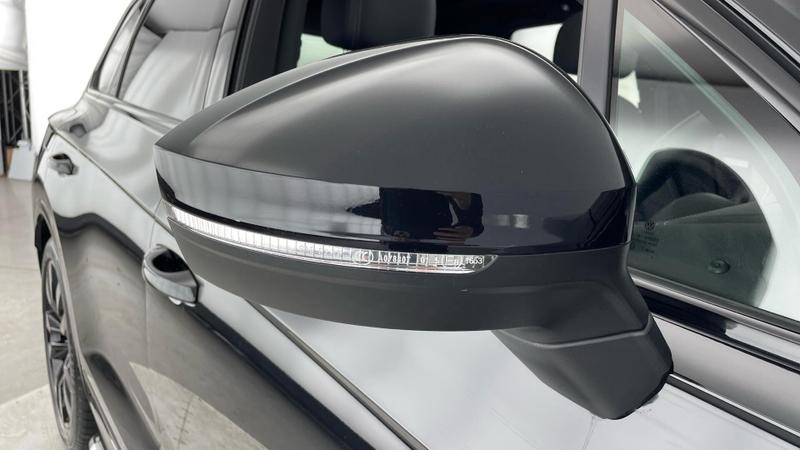 Used Volkswagen Touareg 2023 for sale - 75945228: Photo 49