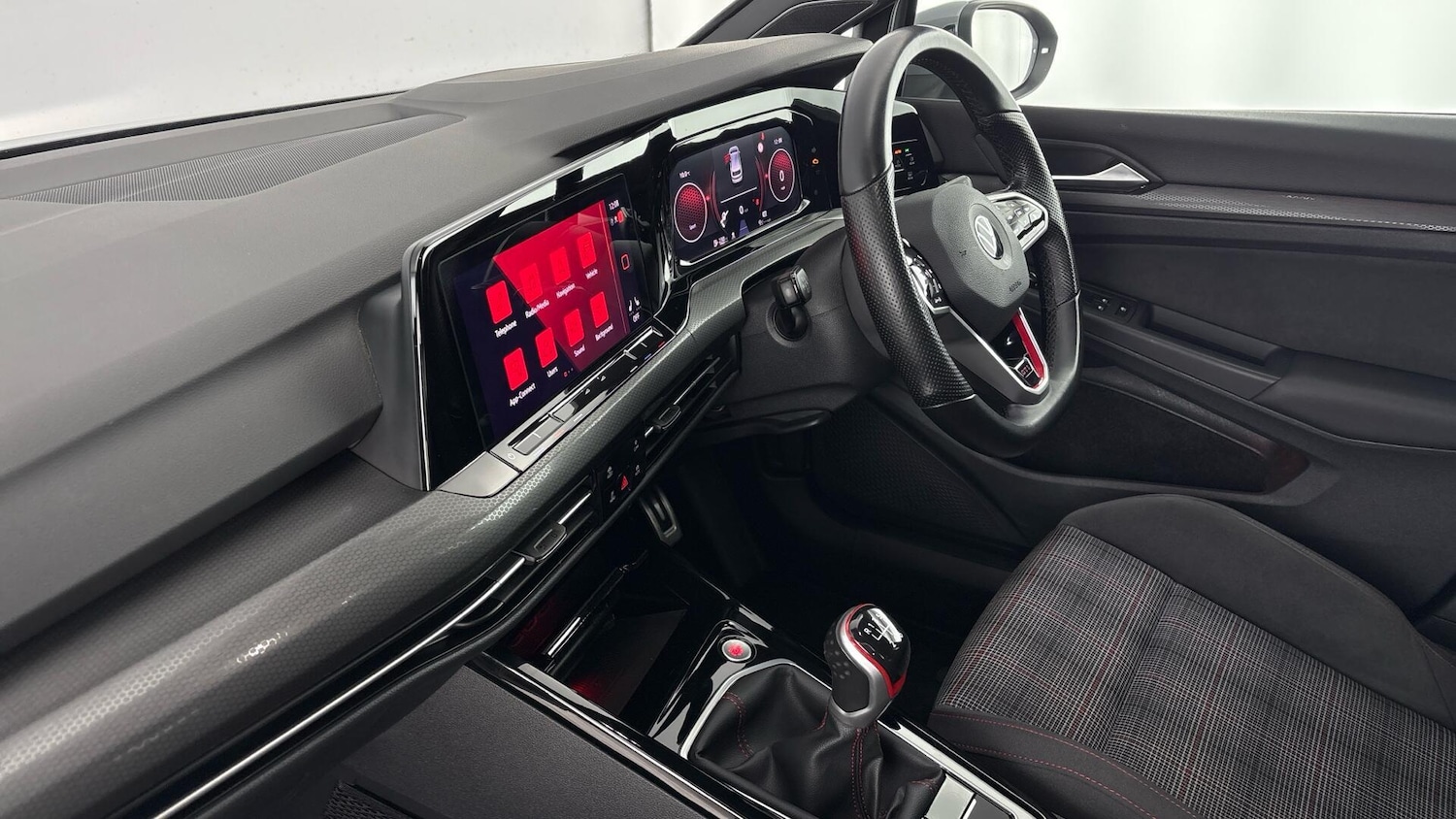 Used Volkswagen Golf 2022 for sale - 77515789: Photo 2