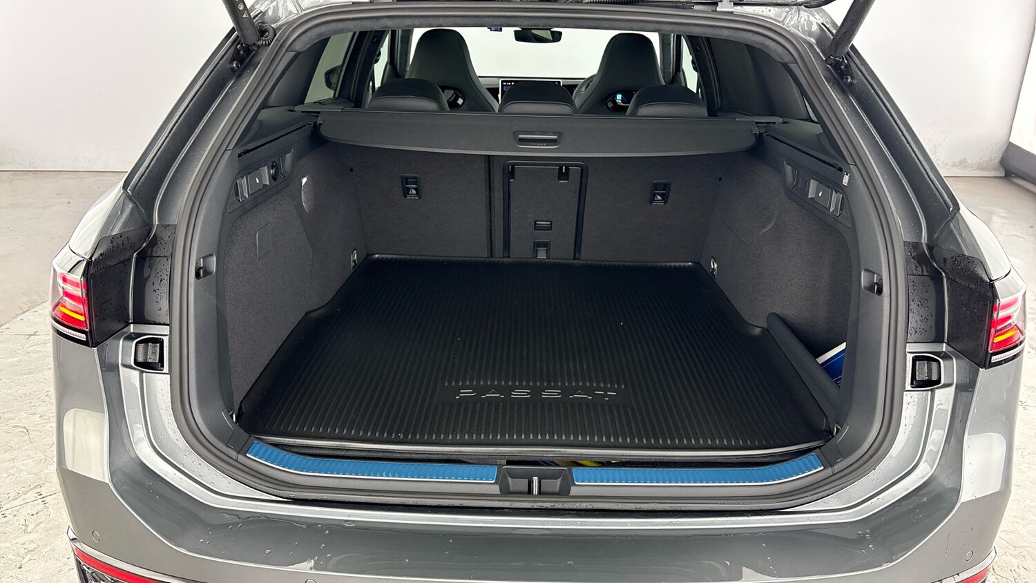 Used Volkswagen Passat 2025 for sale - 77630881: Photo 36