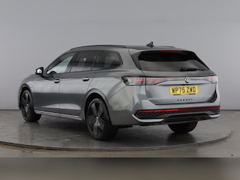 Used Volkswagen Passat 2025 for sale - 77630881: Photo