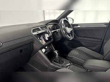 Used Volkswagen Tiguan 2023 for sale - 77515762: Photo