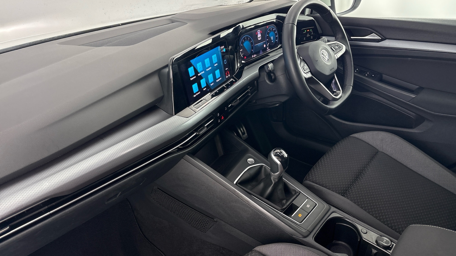 Used Volkswagen Golf 2022 for sale - 77678942: Photo 2